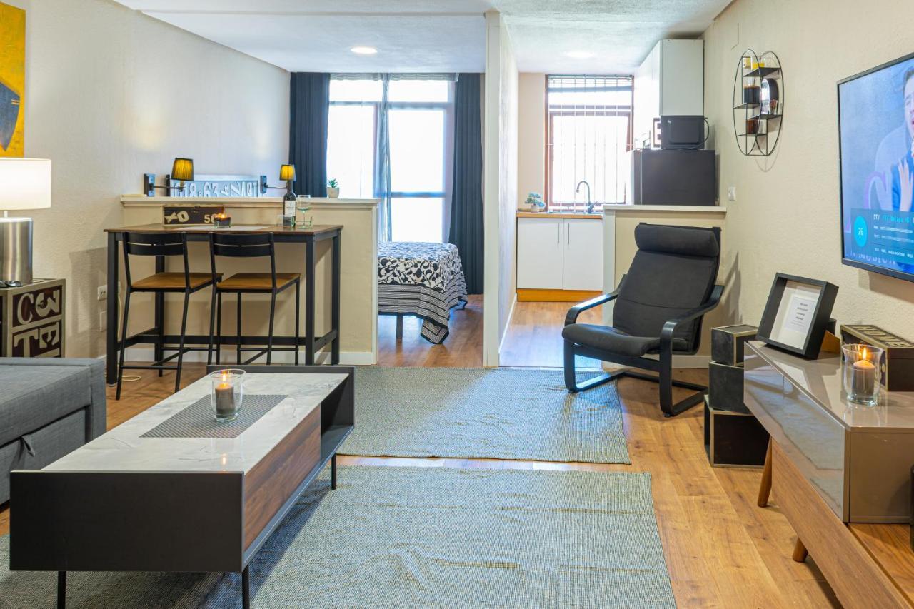 Nogalera Soul, City Center Apartment By Namaste Elite Torremolinos Buitenkant foto